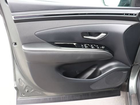 Used 2022 Hyundai Tucson Limited w/ Cargo Package AWD/4WD image 10