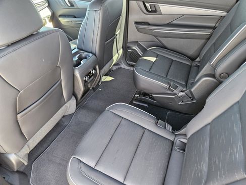 New 2026 Buick Enclave Sport Touring w/ Power Package FWD image 20