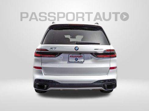 New 2026 BMW X7 xDrive40i w/ M Sport Package image 4