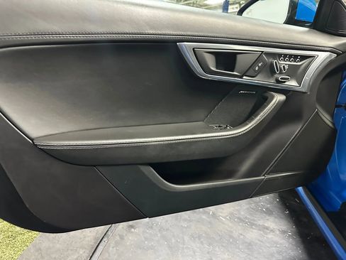 Used 2019 Jaguar F-TYPE Coupe image 12