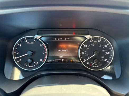 Used 2025 Nissan Rogue SV w/ SV Premium Package FWD image 34