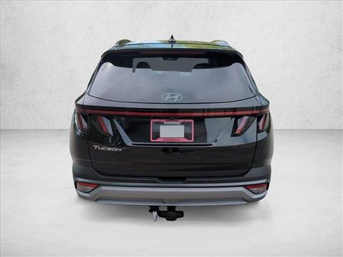 New 2026 Hyundai Tucson Limited FWD image 8