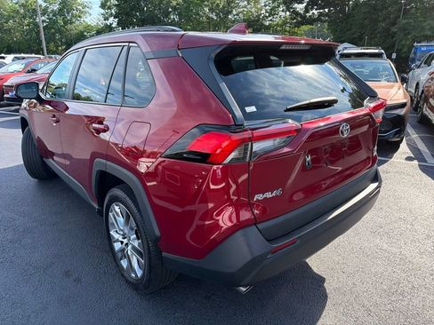 Used 2023 Toyota RAV4 XLE Premium AWD/4WD image 7
