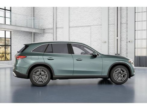 New 2026 Mercedes-Benz GLC 300 image 17