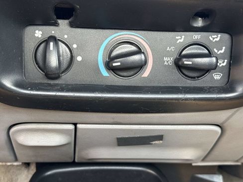 Used 1996 Ford Ranger 2WD Regular Cab image 19