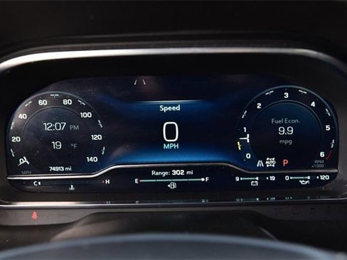 Used 2024 Chevrolet Tahoe LT image 11