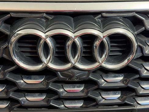Certified 2023 Audi Q5 2.0T Premium Plus w/ Premium Plus Package AWD/4WD image 22