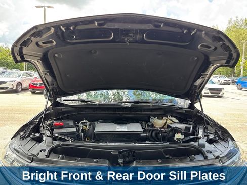 Used 2024 Chevrolet Tahoe LT AWD/4WD image 14