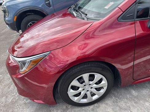 Used 2025 Toyota Corolla LE image 9