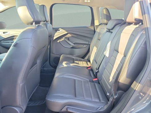 Used 2019 Ford Escape SEL AWD/4WD image 12