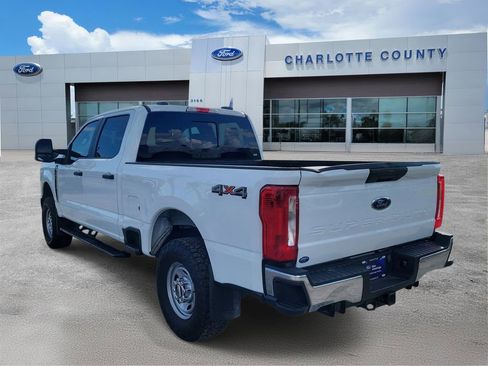 Certified 2024 Ford F250 XL w/ XL Chrome Package AWD/4WD image 4