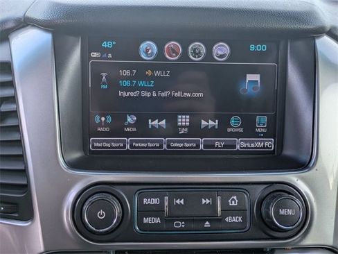 Certified 2020 Chevrolet Suburban LT w/ Luxury Package image 23