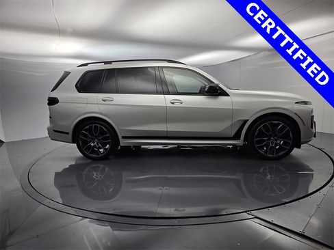 Certified 2024 BMW X7 M60i w/ Climate Comfort Package image 11