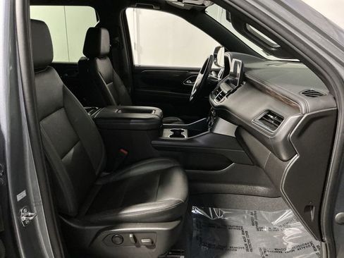 Used 2022 Chevrolet Tahoe LT w/ Luxury Package AWD/4WD image 26