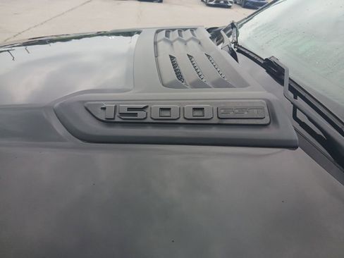 Used 2025 RAM 1500 Laramie w/ Sport Appearance Package AWD/4WD image 13
