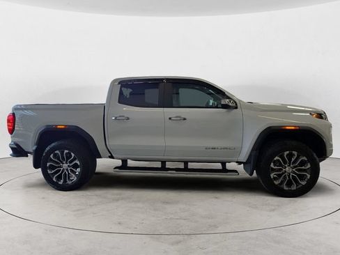 Used 2025 GMC Canyon Denali AWD/4WD image 4