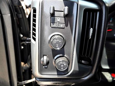 Used 2017 Chevrolet Silverado 1500 LT w/ All Star Edition AWD/4WD image 23
