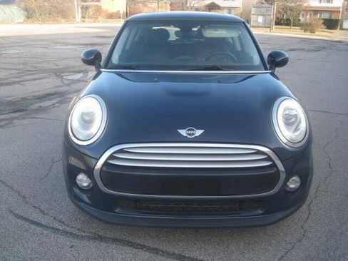 Used 2015 MINI Cooper 2-Door Hardtop image 2