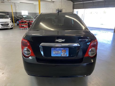 Used 2013 Chevrolet Sonic LT image 5