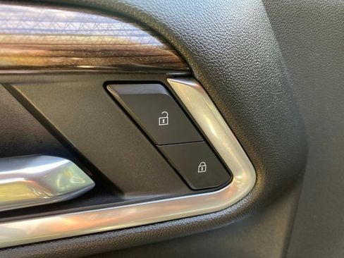 Used 2025 Chevrolet Silverado 1500 RST AWD/4WD image 14