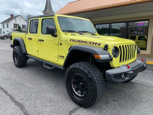 Used 2023 Jeep Gladiator Rubicon w/ LED Lighting Group AWD/4WD image 6