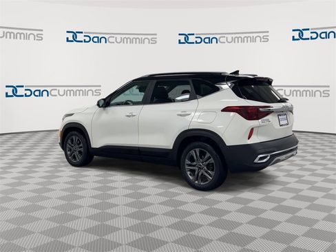 Used 2023 Kia Seltos S image 6