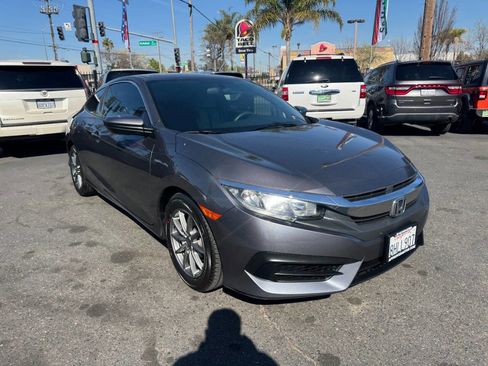 Used 2018 Honda Civic LX-P image 2