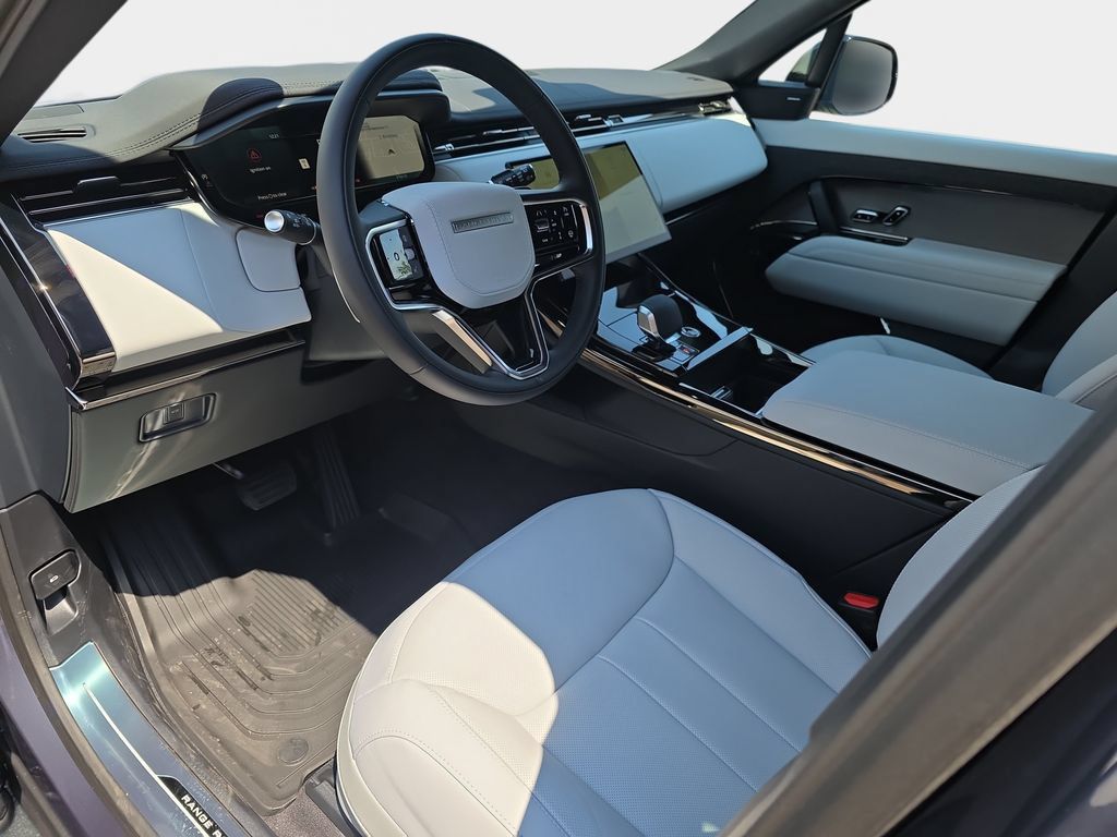 New 2026 Land Rover Range Rover Sport SE AWD/4WD image 13