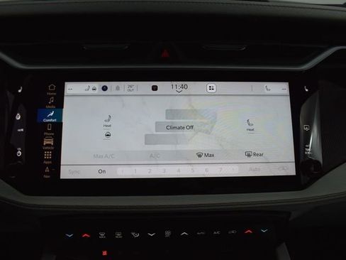 New 2026 Jeep Cherokee Overland image 26