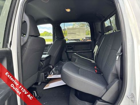 New 2025 RAM 2500 Tradesman image 26