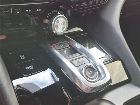 Used 2022 Acura MDX w/ Technology Package FWD image 12