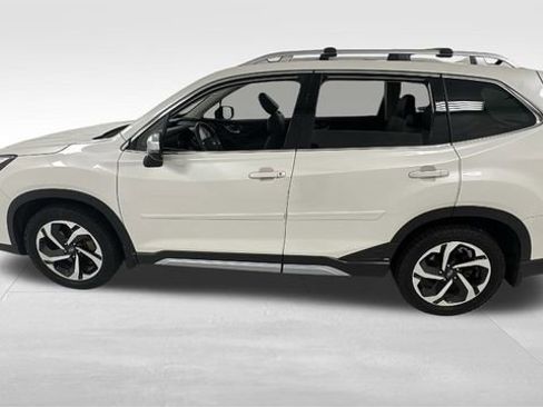 Certified 2022 Subaru Forester Touring w/ Popular Package #3 image 7