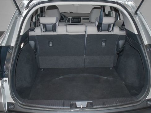 Used 2016 Honda HR-V LX image 24