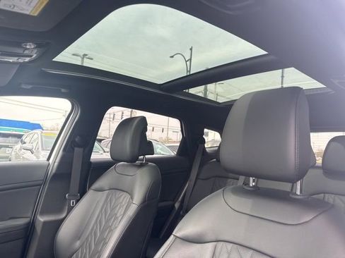Used 2024 Kia Sportage X-Line w/ X-Line Premium Package image 17