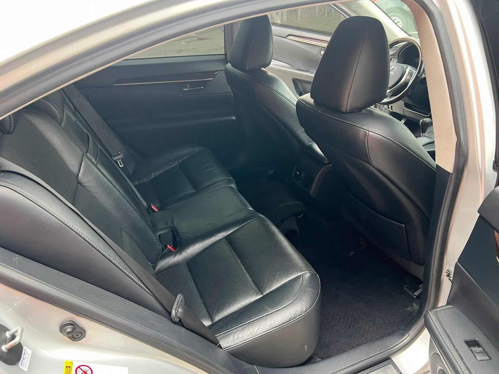 Used 2013 Lexus ES 350 w/ Luxury Pkg FWD image 11