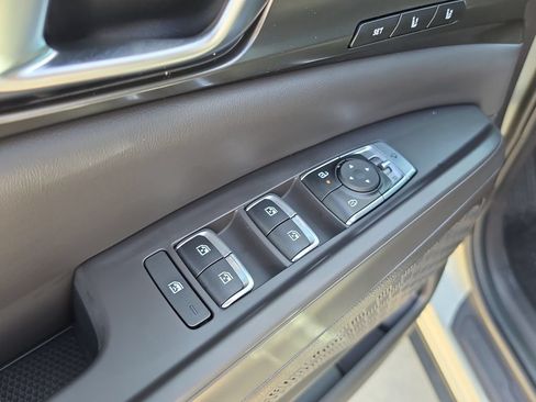 New 2027 Kia Carnival SX w/ Dark Edition Package FWD image 20