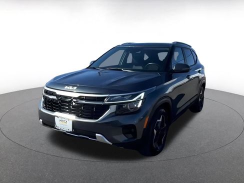 Used 2025 Kia Seltos S image 7