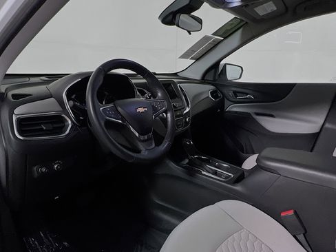 Used 2019 Chevrolet Equinox LT FWD image 30