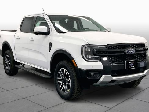 New 2025 Ford Ranger Lariat w/ FX4 Off-Road Package image 2