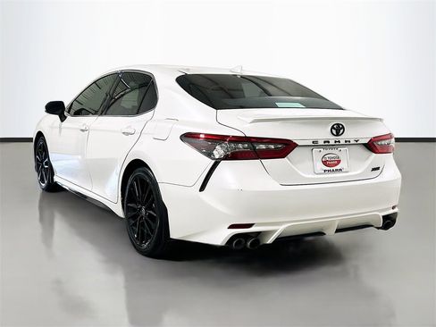 Used 2023 Toyota Camry XSE image 5