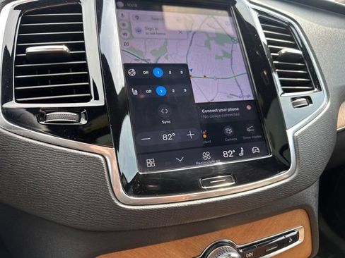 Certified 2023 Volvo XC90 B6 Plus AWD/4WD image 31
