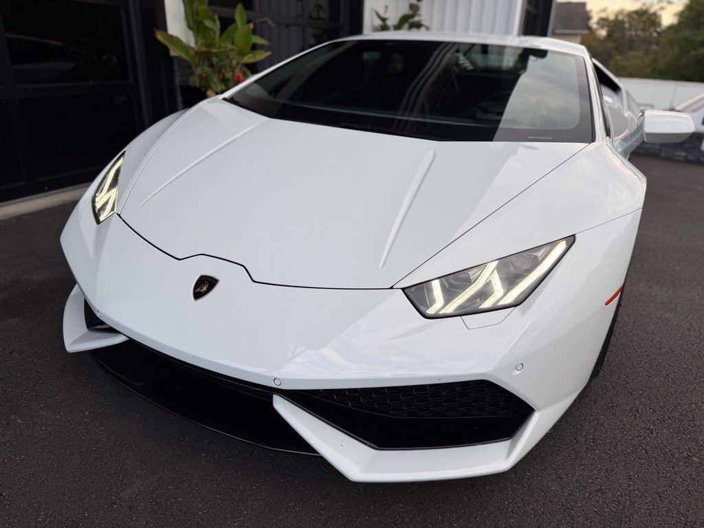 Used 2016 Lamborghini Huracan LP 610-4 AWD/4WD image 9