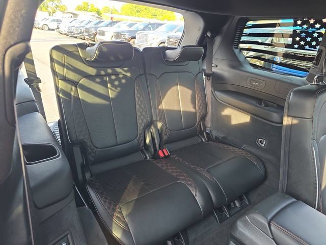 Used 2023 Jeep Grand Cherokee L Summit w/ Advanced Protech Group IV AWD/4WD image 13