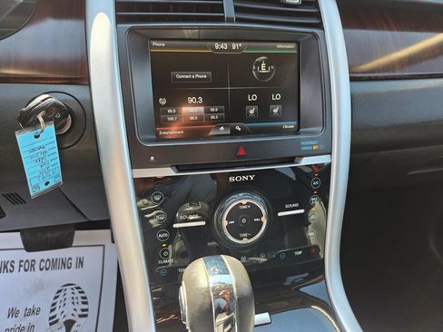 Used 2014 Ford Edge Limited FWD image 21