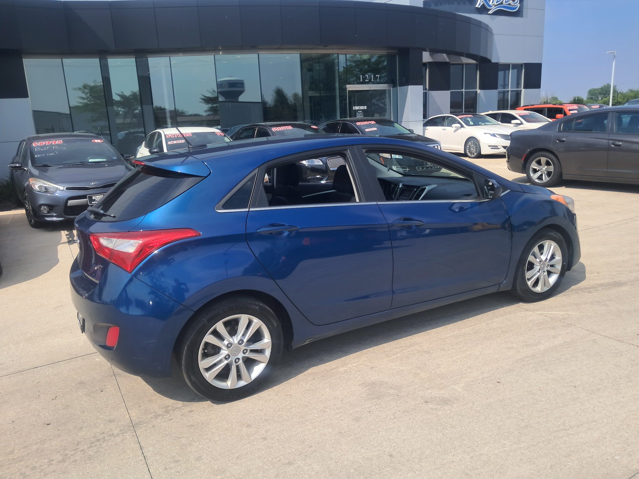 Used 2014 Hyundai Elantra GT FWD image 4