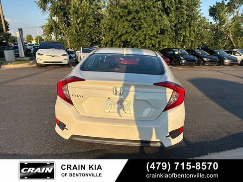 Used 2017 Honda Civic EX image 11