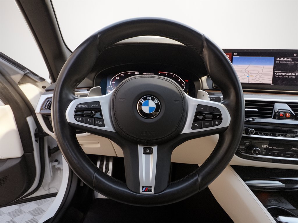 Certified 2023 BMW M550i xDrive w/ Executive Package AWD/4WD image 10