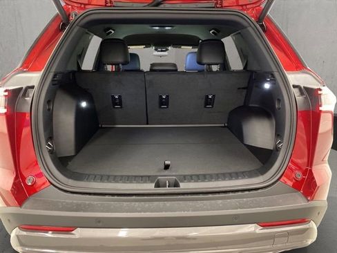 New 2026 Chevrolet Equinox ACTIV w/ Convenience Package III AWD/4WD image 13