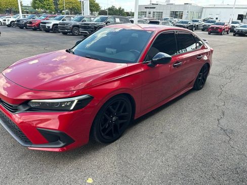 Used 2022 Honda Civic Sport image 3
