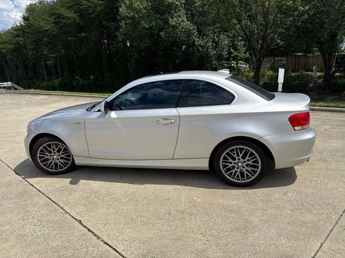 Used 2012 BMW 128i Coupe RWD image 15